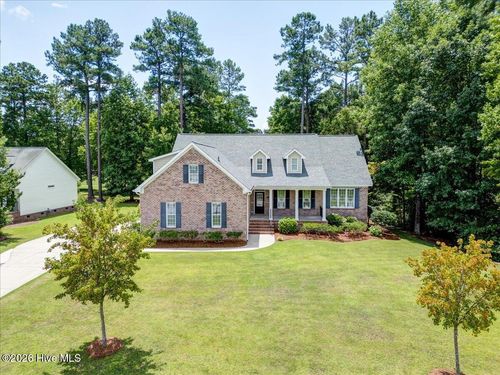 207 Emmen Rd, New Bern, NC, 28562-9115 | Card Image