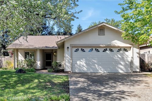 16 Silkwood Way, Chico, CA, 95973-8343 | Card Image