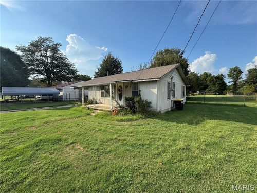 1920 Dunklin St, Kennett, MO, 63857-1443 | Card Image