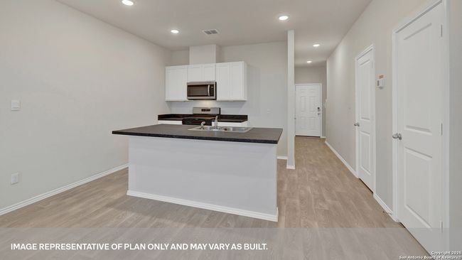 129 Varner Way, House other with 2 bedrooms, 3 bathrooms and null parking in Maxwell TX | Image 7
