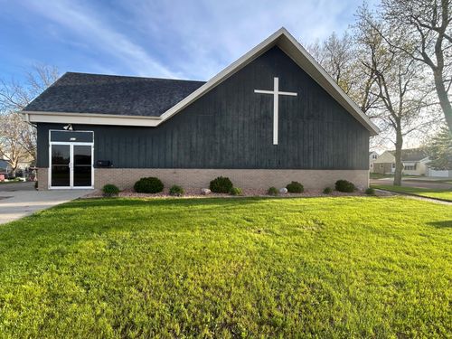 627 Clary Street, Worthington, MN, 56187 | Card Image