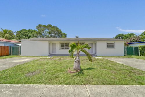 5830 Garfield St, Hollywood, FL, 33021-5153 | Card Image