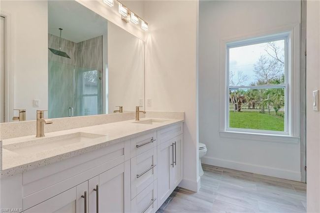 2632 26 Th Ave Se, House other with 3 bedrooms, 2 bathrooms and 2 parking in NAPLES FL | Image 14
