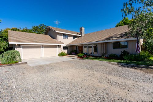 22650 W Sunset Ave, Los Banos, CA, 93635-9609 | Card Image