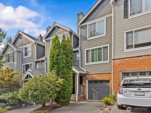 67-4156 248th Ct Se, Sammamish, WA, 98029-5754 | Card Image