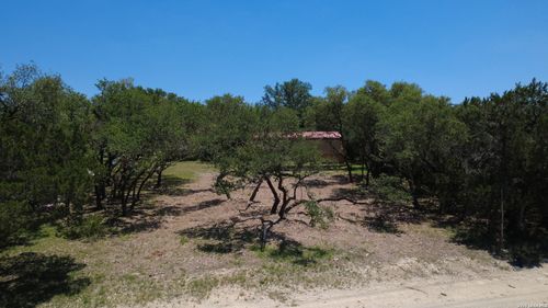 362 Canyon Springs Dr, Canyon Lake, TX, 78133-4303 | Card Image
