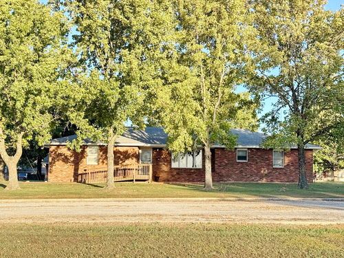 1303 S Forest St, El Dorado Springs, MO, 64744-2043 | Card Image