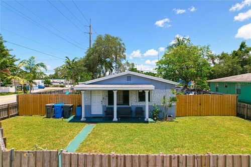 4000 Sw 28th St, West Park, FL, 33023-4436 | Card Image