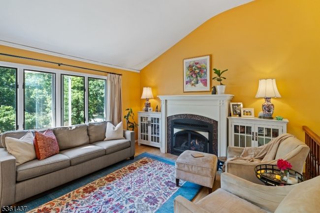 5 Meade Ct, House other with 4 bedrooms, 2 bathrooms and null parking in Piscataway NJ | Image 9