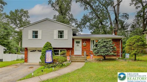 2487 S 6th St, Allentown, PA, 18103-6753 | Card Image