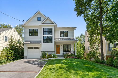 49 Fayette Rd, Scarsdale, NY, 10583-7155 | Card Image