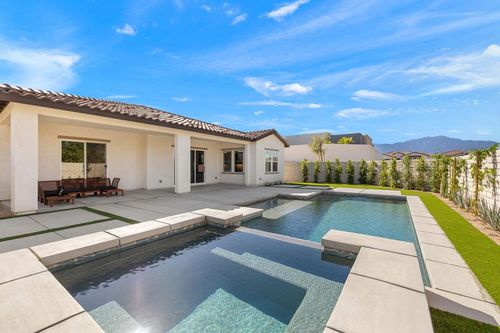75682 Axis Ct, Palm Desert, CA, 92211-2200 | Card Image