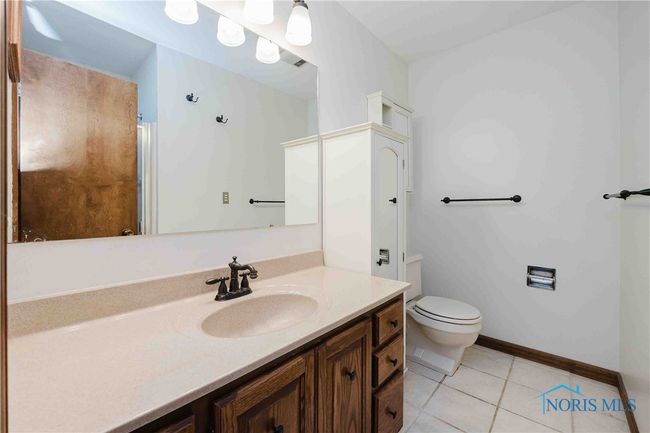 2nd Full Bathroom (standup shower not shown) | Image 25