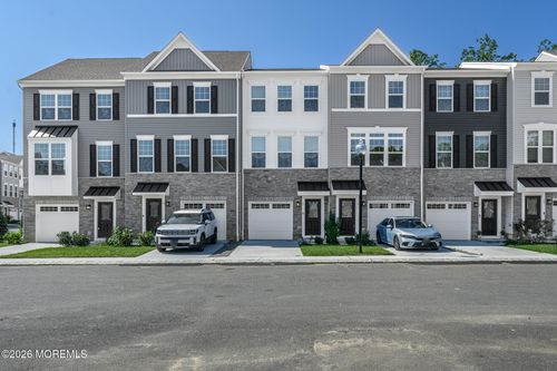 5 Pelhan Ln, Bayville, NJ, 08721-3592 | Card Image