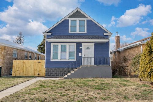 12420 S Emerald Ave, Chicago, IL, 60628-7034 | Card Image