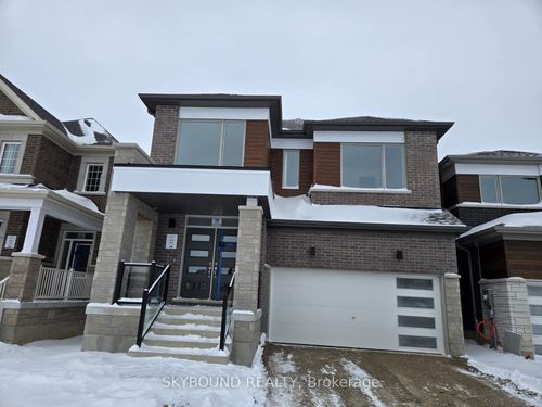 377 Sandymount St, Kitchener, ON, N2R0V5 | Card Image