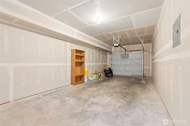 B10 - 2147 Hammond Ave, Condo with 2 bedrooms, 2 bathrooms and null parking in Dupont WA | Image 21