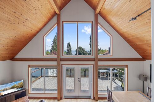 1869 Fern Rd, Courtenay, BC, V9J1W8 | Card Image