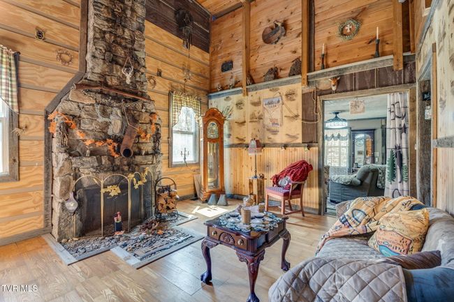 205 Helton Hollow Road, House other with 3 bedrooms, 1 bathrooms and null parking in Eidson TN | Image 13