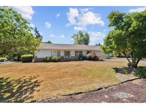 2424 Glenmorrie Dr, Lake Oswego, OR, 97034-5008 | Card Image