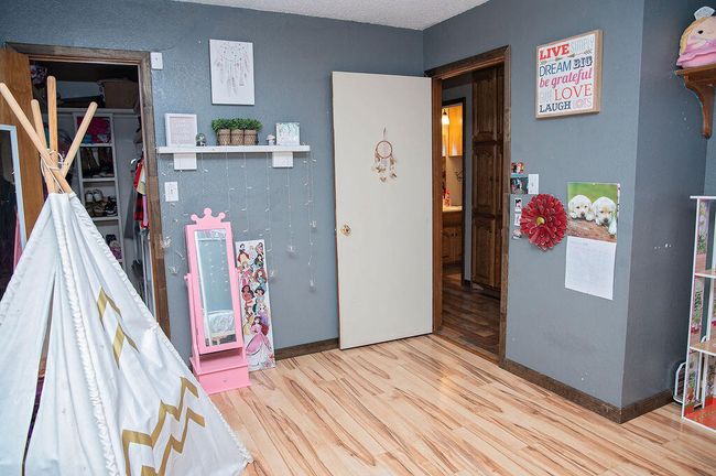 1560 State Highway 214, House other with 3 bedrooms, 3 bathrooms and null parking in Plains TX | Image 21