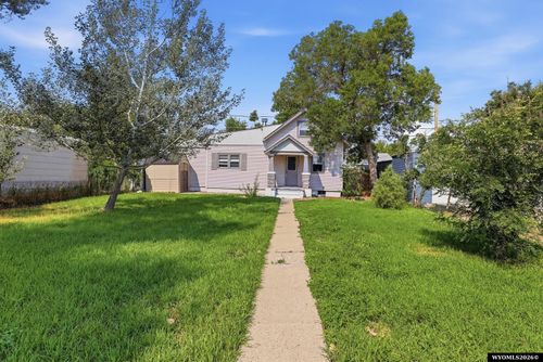 324 S Elk St, Casper, WY, 82601-3025 | Card Image
