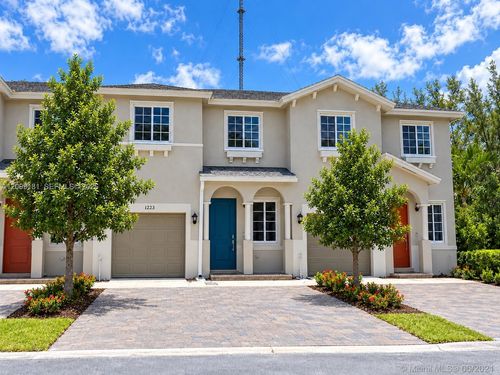 1223 Nw 208th Ter, Miami Gardens, FL, 33169-3275 | Card Image