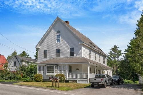 419 Falmouth Rd, Falmouth, ME, 04105-2248 | Card Image