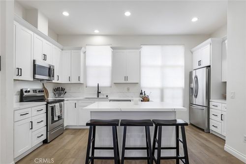 8017 E Naples Ln, Anaheim, CA, 92808-2439 | Card Image