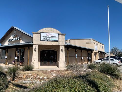 801 NMAIN SUITE Main St, Boerne, TX, 78006 | Card Image