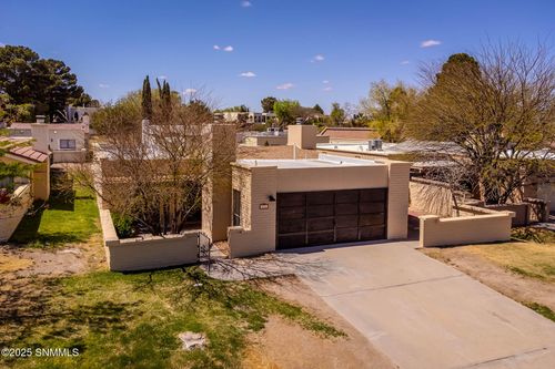132 N Trevino Rd, Santa Teresa, NM, 88008-9436 | Card Image
