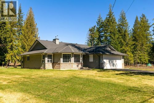 3789 Zinck Rd, Scotch Creek, BC, V0E1M5 | Card Image