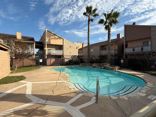 apt-214-10203 Forum Park Dr, Houston, TX, 77036-8431 | Card Image