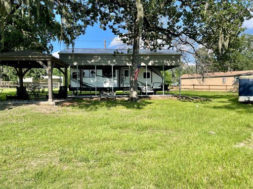 520 Lake Shore Dr, Trinity, TX, 75862-7261 | Card Image