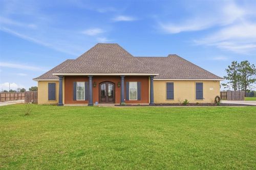17420 Kyle Rd, Welsh, LA, 70591-4501 | Card Image