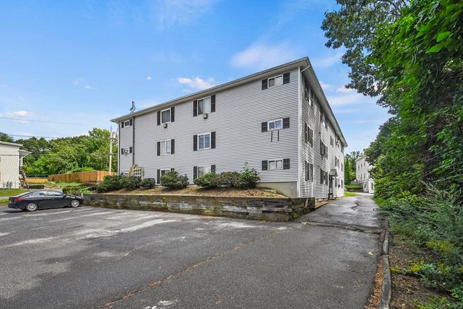 APT-10 - 33 Huron St, Condo with 2 bedrooms, 1 bathrooms and 1 parking in Fitchburg MA | Image 18