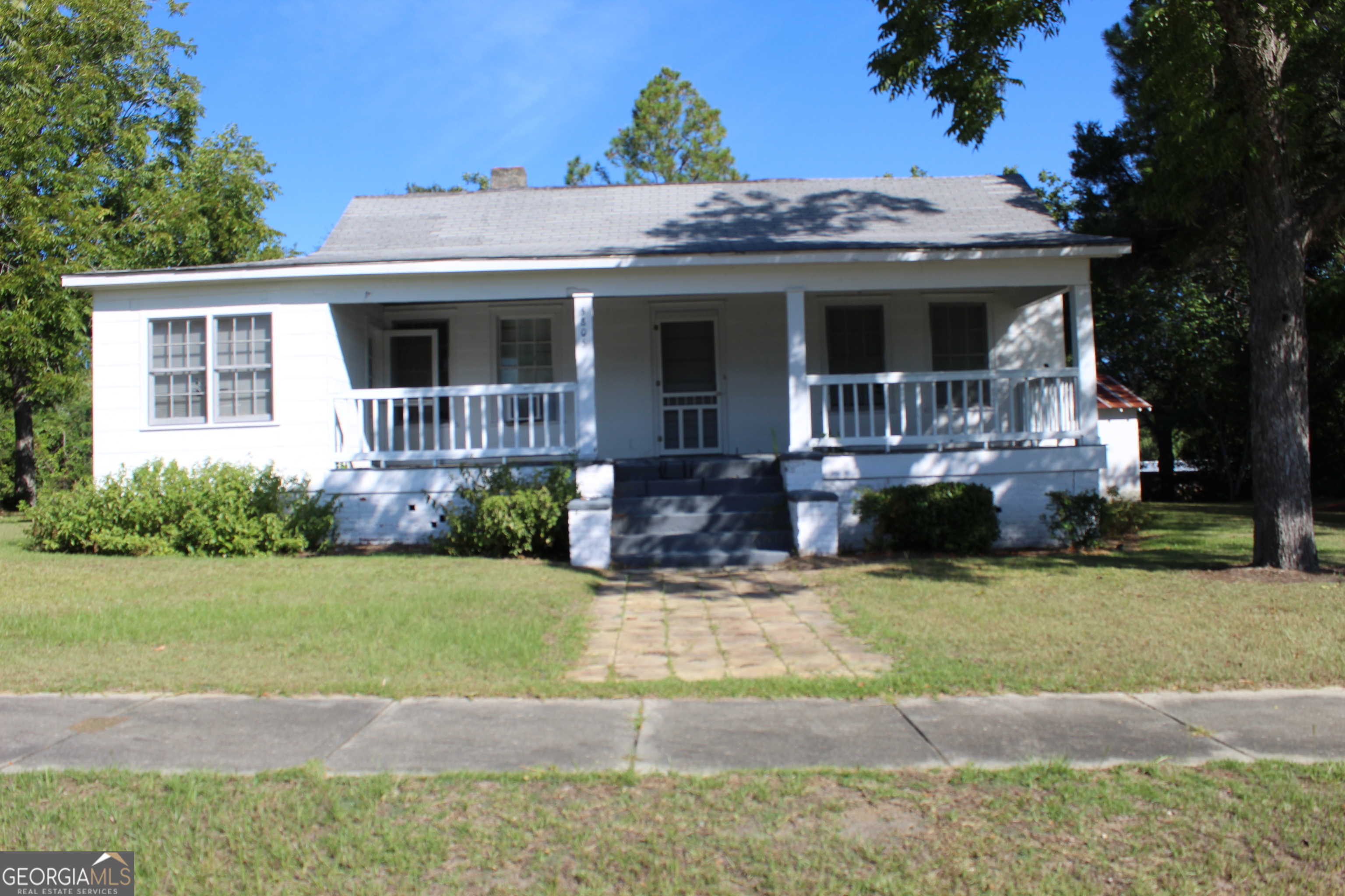 Anson Ave, Eastman, GA 31023