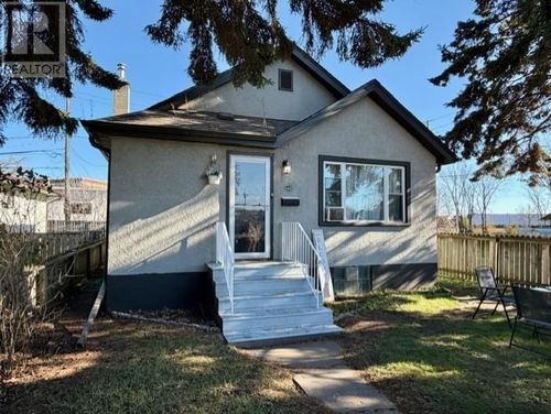 440 Archibald St S, Thunder Bay, ON, P7E1G8 | Card Image