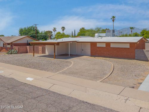 7351 E 19th St, Tucson, AZ, 85710-5003 | Card Image
