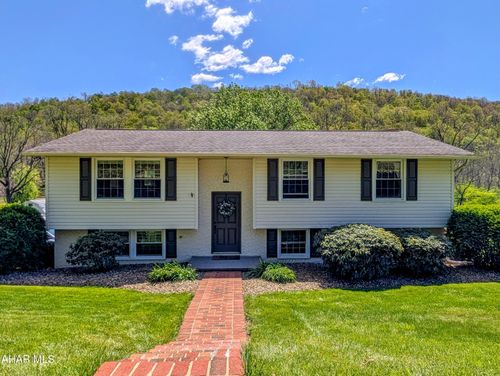 635 Cumberland Road, Bedford, PA, 15522 | Card Image
