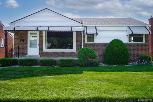 15481 Drake St, Southgate, MI, 48195-2607 | Card Image