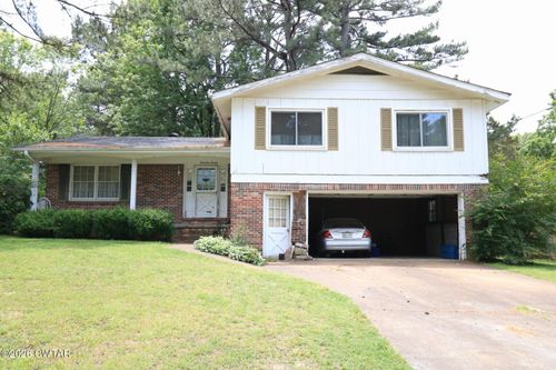 3120 N Circle Dr, Humboldt, TN, 38343-2043 | Card Image