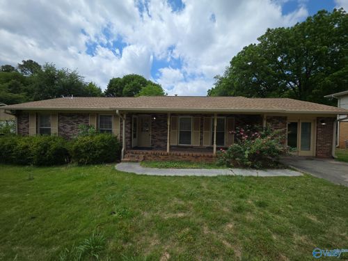 2613 Skyline Dr Nw, Huntsville, AL, 35810-3613 | Card Image