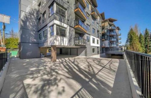 106 - 33568 George Ferguson Way, Condo with 2 bedrooms, 2 bathrooms and 1 parking in Abbotsford BC | Card Image