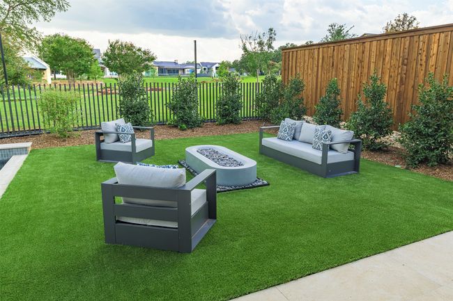 Automated gas firepit and full artificial turf backyard | Image 7