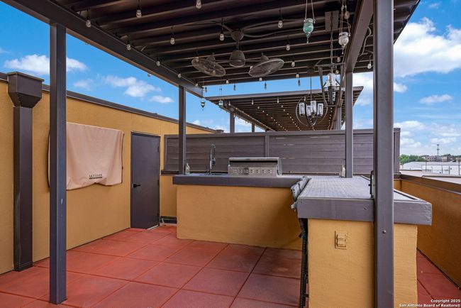 APT-310 - 215 Center St, Condo with 3 bedrooms, 3 bathrooms and null parking in San Antonio TX | Image 24