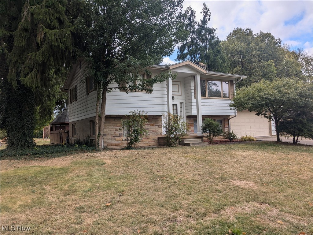 5th St, New Philadelphia, OH 44663