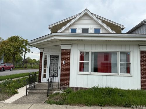 2 Rowan Rd, Cheektowaga, NY, 14215-3615 | Card Image