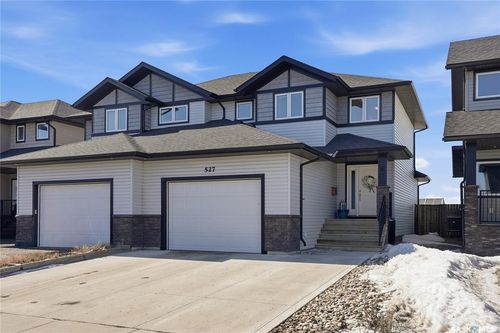 527 Maple Crescent, Warman, SK, S0K4S2 | Card Image