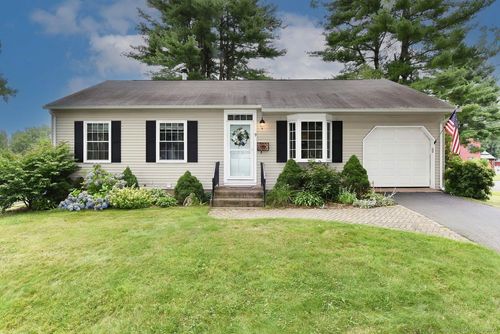 9 Palmer Road, Portland, CT, 06480 | Card Image